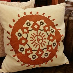 BES Lighting - Decorative Pillows