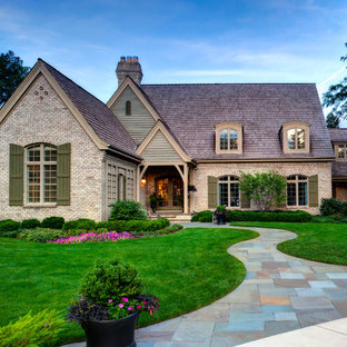 75 Most Popular Traditional Front Yard Landscaping Design ...
