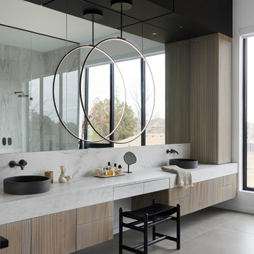 Luxe Modern Estate Home in Devil's Elbow Markham