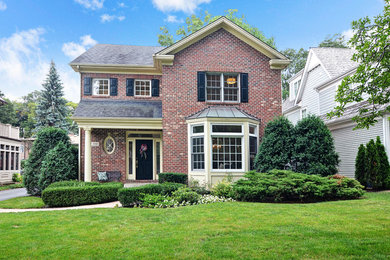 Exterior home photo in Chicago