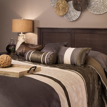 Transitional Style Living Room & Master