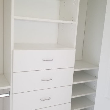 Master Bedroom Reach In Closet