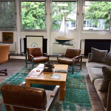 Des bureaux qui racontent une histoire.