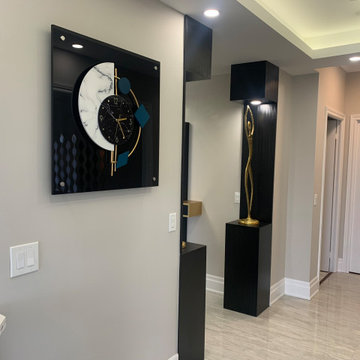 CONDO ENTRYWAY