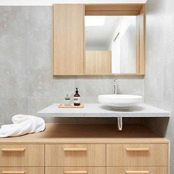 Elwood Home 3 - Kitchen, Butler's Pantry, Bathroom + Powder Room