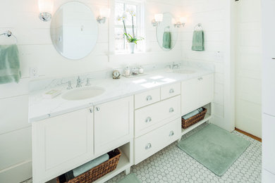 Cottage bathroom photo in Other