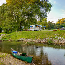 USA Houzz: Happy Campers Find Their Perfect Holiday Home on Wheels