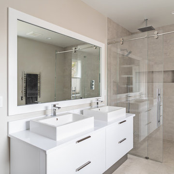 Clean Modern High-Gloss Kitchen in Cos Cob