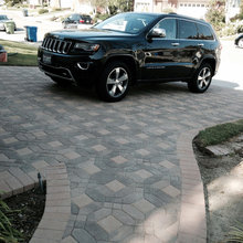 7989 - Paver Driveway