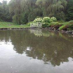 Bedford, NY - Outdoor Fountains And Ponds