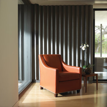 Bella Chairhttps://goo.gl/7Pbnco