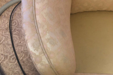 Before & After Upholstery Cleaning in Lansing, IL
