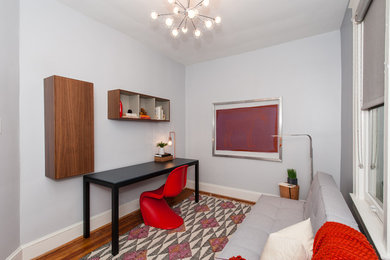 Example of a small trendy home design design in DC Metro