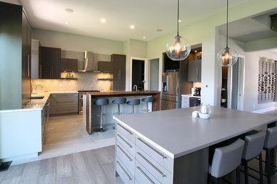 Kitchen - kitchen idea in Other