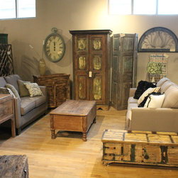 Couches and Sectionals - Products