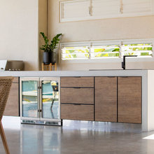 Outdoor Kitchen