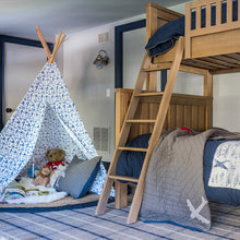 William Bedroom