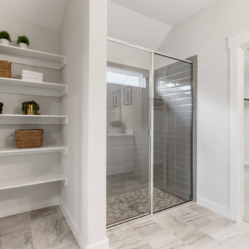 San Antonio, Texas | Paloma - Landmark Meyerson Owner's Bathroom