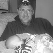 Chris Hogan's photo