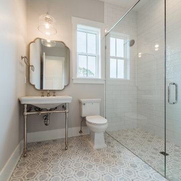Oaks Guest Bathroom