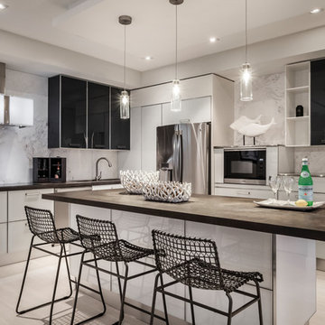 Contemporary Kitchen