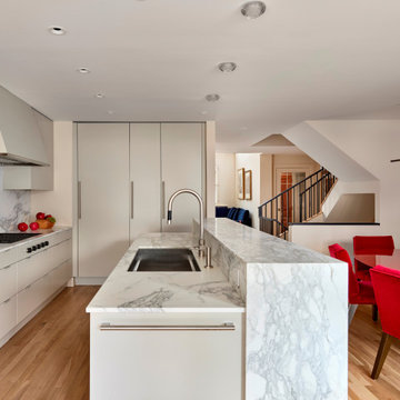 Race Street House