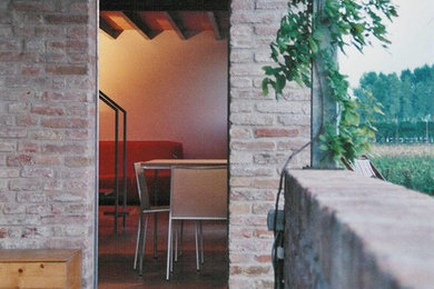 ヴェネツィアにあるコンテンポラリースタイルのおしゃれな住まいの写真