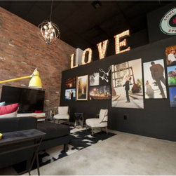LOVE CONTEMPORARY - Artwork
