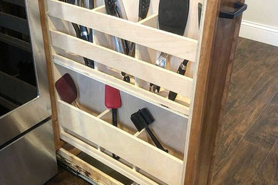 Example of a trendy kitchen design in Portland