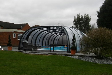 Installation of OLYMPIC swimming pool enclosure