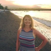 Keri Holt's photo