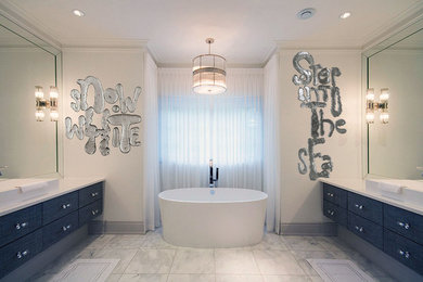 Bathroom - transitional bathroom idea in Toronto