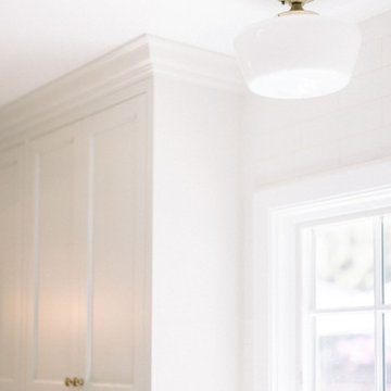 The Shabby-Chic Charmer
