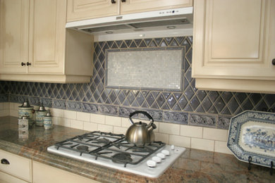 Detailed Tile & Stone Kitchen