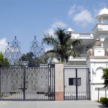Nikil Vat's Residence