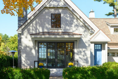 Coastal exterior home idea in Boston