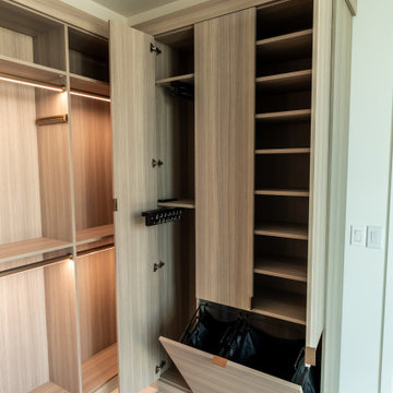 Elevated Everyday: Custom Closet with Integrated Vanity and Smart Storage