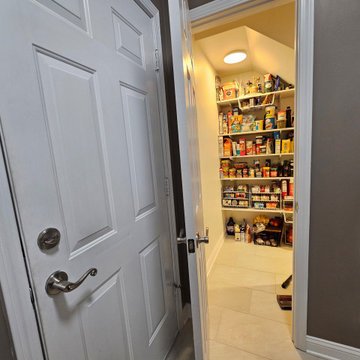 A Complete Kitchen Transformation—Function Meets Beauty