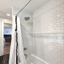 Laurel upstairs guest bath