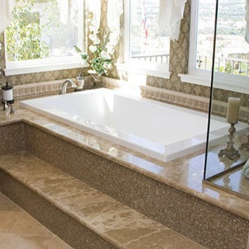 Bathroom Remodeling / Stone / Tile / Jacuzzi tub