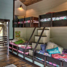 bedroom/workroom