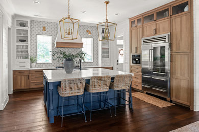 Kitchen - coastal kitchen idea in Tampa