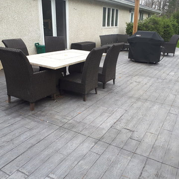 Stamped Concrete Patio, Barn Board Stamp