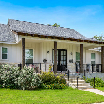 218 Lavernia