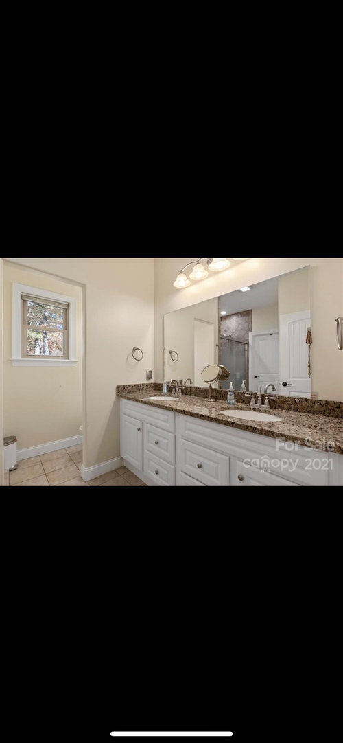 What Size Vanity Should I get for this Space?