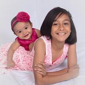 Lewelyn Davis's photo