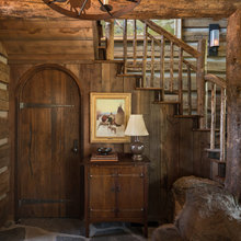 Mountain Foyer