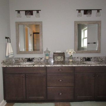 737 Hales Chapel Rd