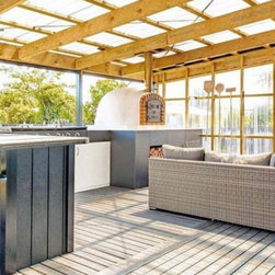 Great Backyard Space - Outdoor Pizza Ovens