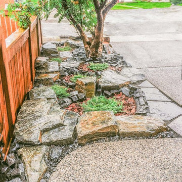 Maintenance-Free Front Yard Featuring Rundle Flagstone